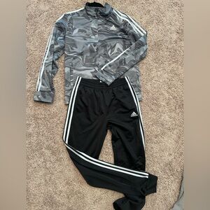 Boys Adidas Track Suit - size 18/20